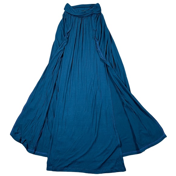 USA size Xs Long blue skirt that splits almost to waist on either side like new - Picture 7 of 16
